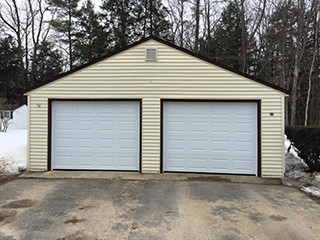 NH garage door replacement (after photo)